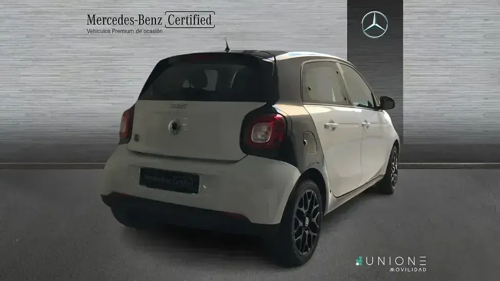 Usado Smart ForFour Electric Drive Passion 60 kW (82 CV) 2020 Blanco