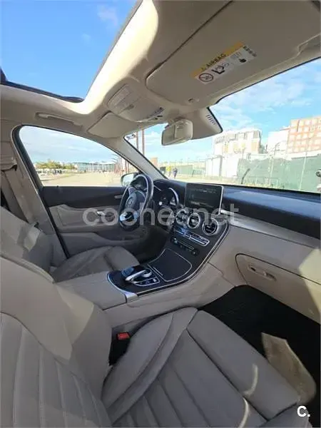 Usado Mercedes GLC250 211 CV (155 kW) 2018 Azul SUV