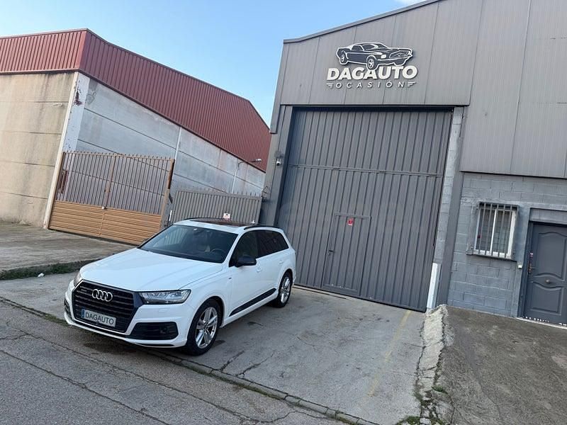 Usado Audi Q7 S-Line 272 CV (200 kW) 2018 Blanco SUV