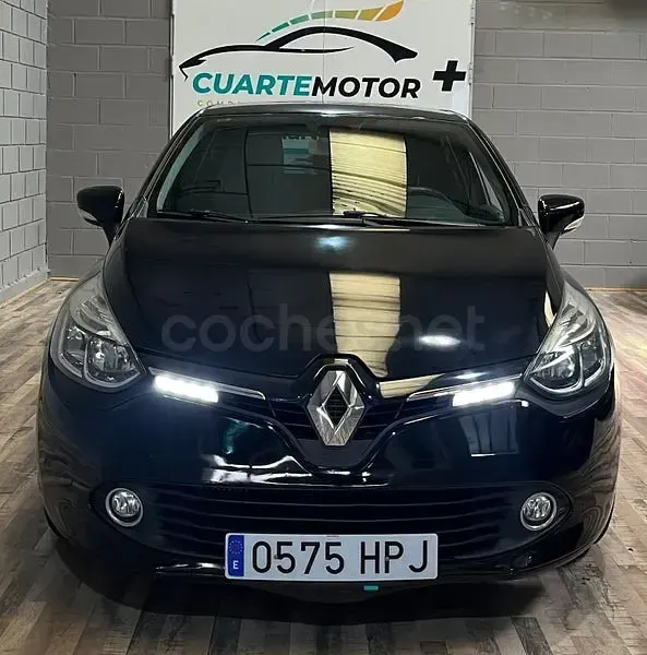 Usado Renault Clio IV Expression 90 CV (66 kW) 2013 Negro Berlina