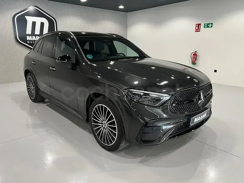 Usado Mercedes GLC220 197 CV (144 kW) 2023 Gris / plata SUV