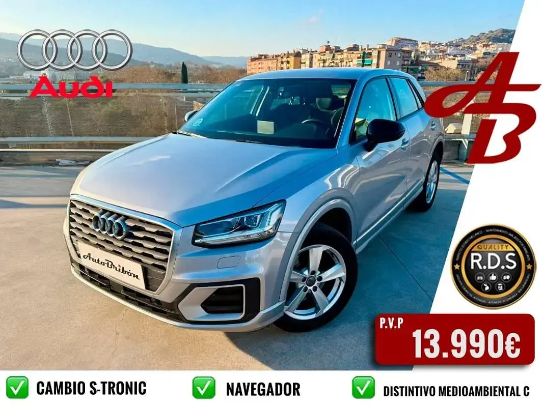 Usado Audi Q2 Sport 116 HP (85 kW) 2018 Prateado SUV