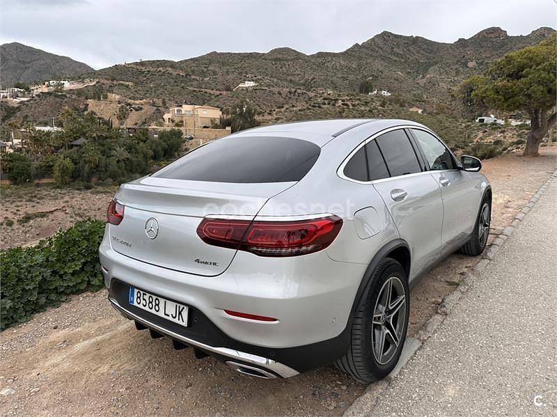 Usado Mercedes GLC220 194 CV (142 kW) 2020 Gris / plata Coupe
