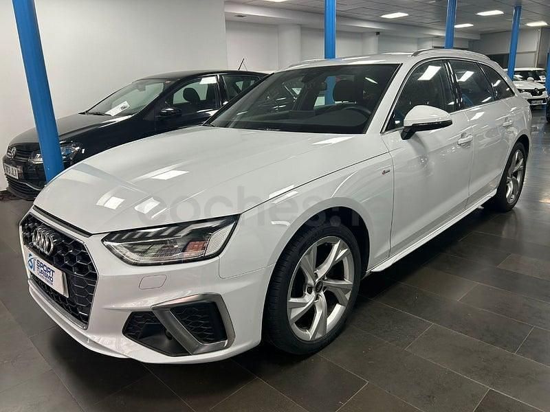 Usado Audi A4 S-Line 163 CV (119 kW) 2022 Blanco Familiar