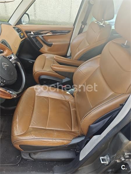 Usado Citroën Grand C4 Picasso 136 CV (100 kW) 2010 Beige Monovolumen