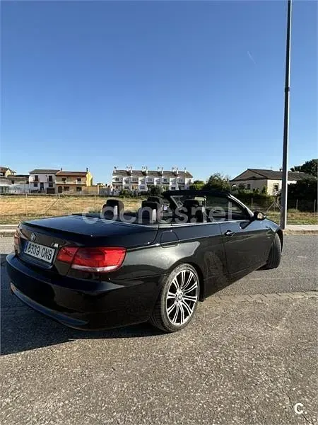 Usado BMW 320 Cabriolet 170 CV (125 kW) 2009 Negro Descapotable