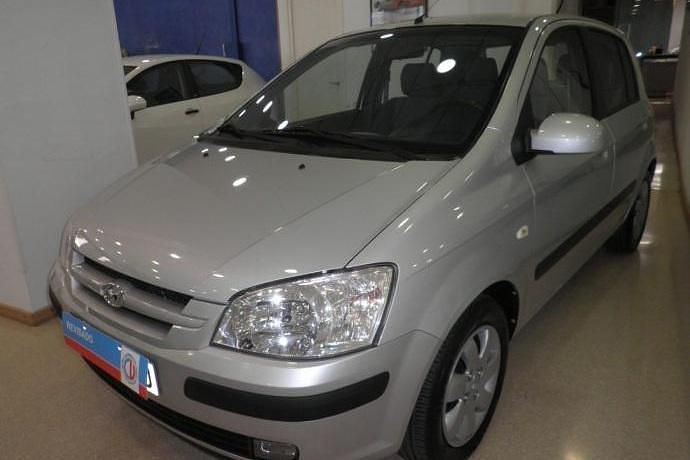 Plateado Usado 2003 Hyundai Getz Utilitario | 4550 € (Caro) - Imagen 1/4