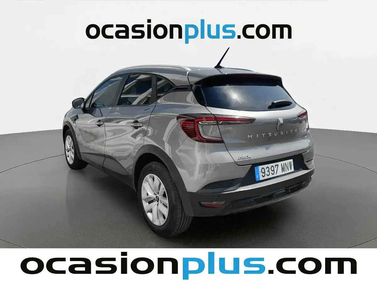 Usado Mitsubishi ASX Motion 91 CV (66 kW) 2024 Gris SUV