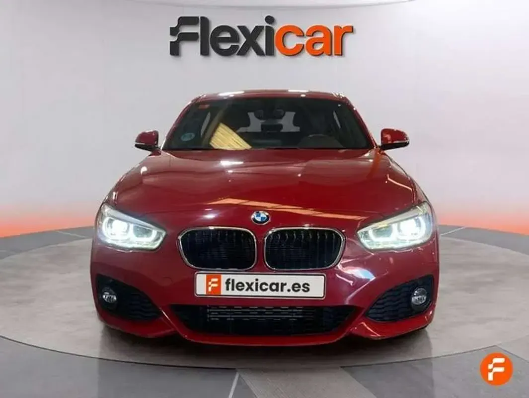Usado BMW 118 150 CV (110 kW) 2019 Rojo Utilitario