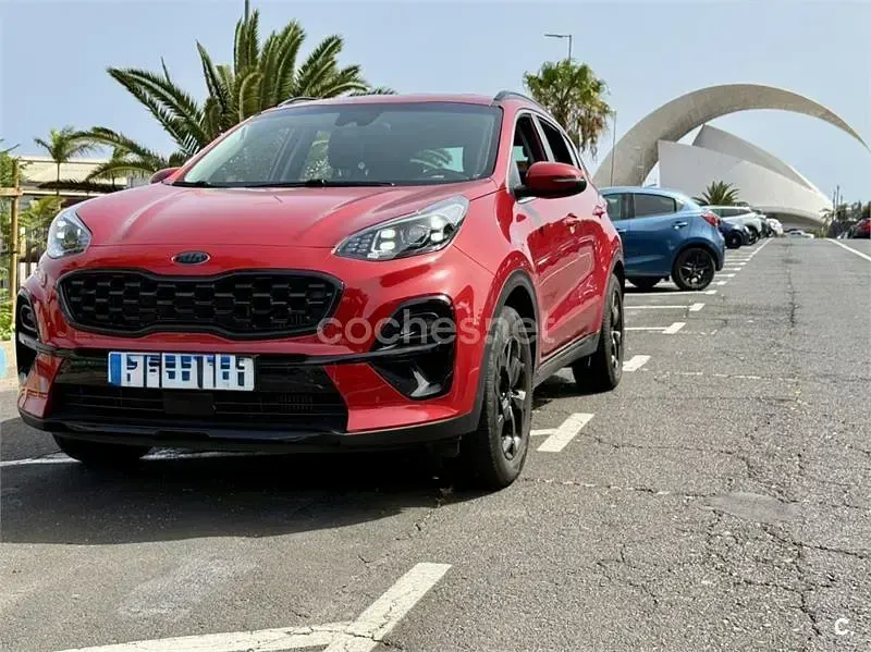 Usado Kia Sportage GT-Line 177 CV (130 kW) 2021 Rojo SUV