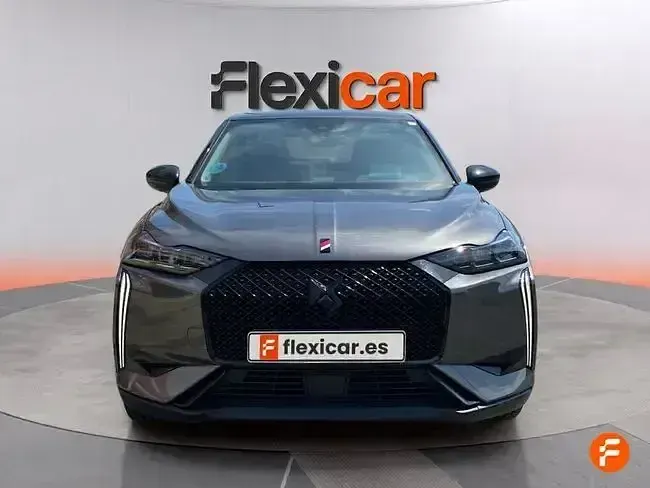 Usado DS Automobiles DS3 Crossback Performance 130 CV (95 kW) 2023 Gris SUV
