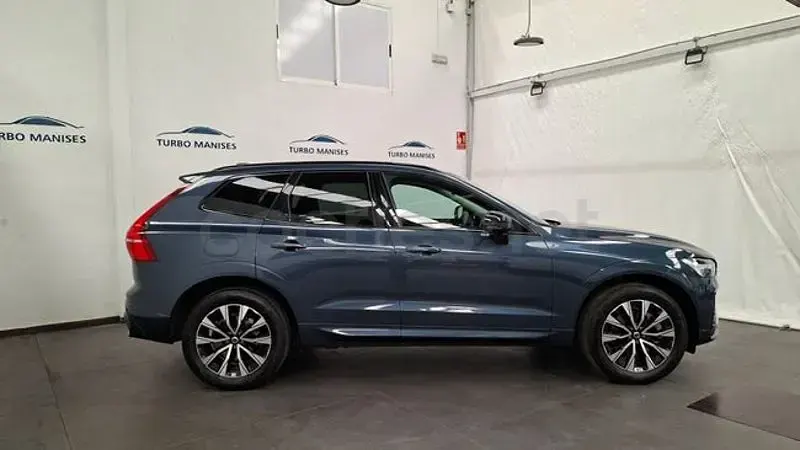 Usado Volvo XC60 Plus 197 CV (144 kW) 2023 Azul SUV