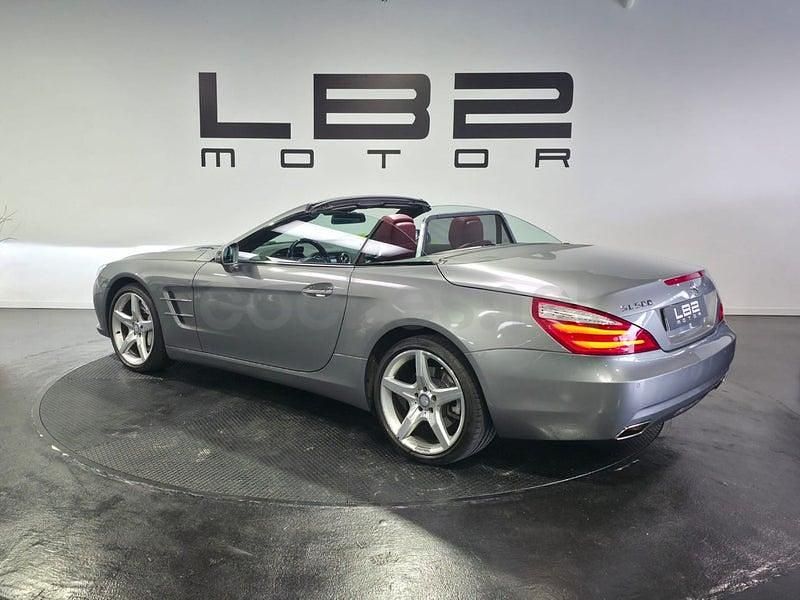 Usado Mercedes SL500 435 CV (319 kW) 2012 Gris / plata Descapotable