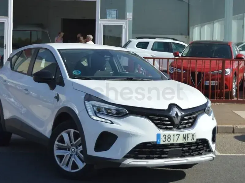 Usado Renault Captur Intens 100 CV (73 kW) 2023 Blanco SUV