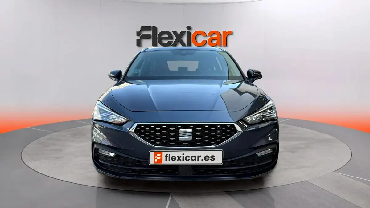Usado Seat Leon XCELLENCE 150 CV (110 kW) 2020 Gris Familiar