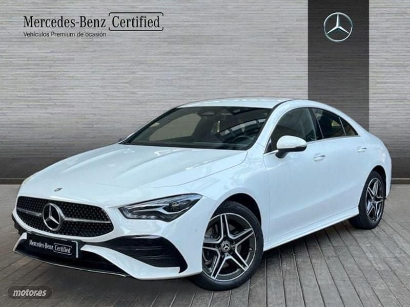Blanco Usado 2023 Mercedes CLA250e AMG line Berlina | 39.900 € (Precio justo) - Imagen 1/4