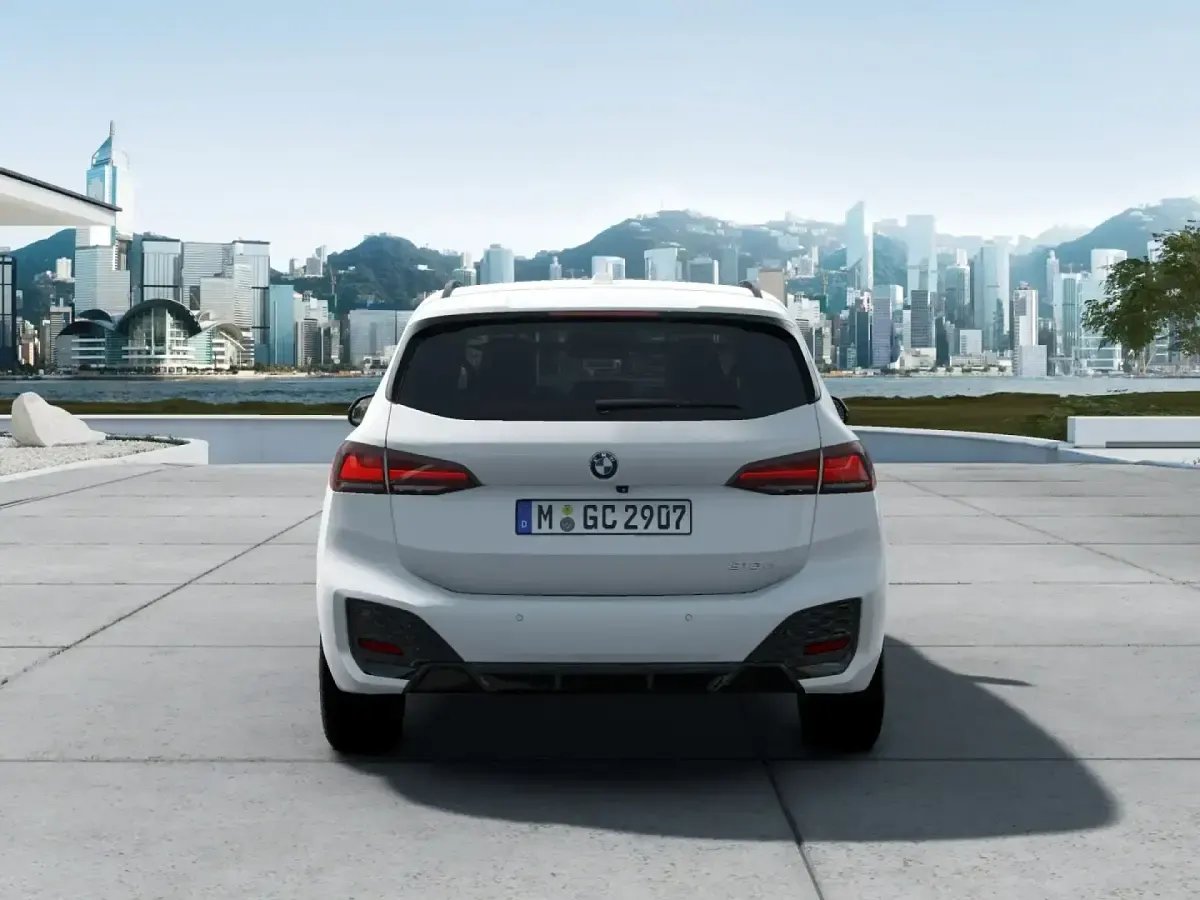 Nuevo BMW 218 150 CV (110 kW) 2026 Blanco Monovolumen