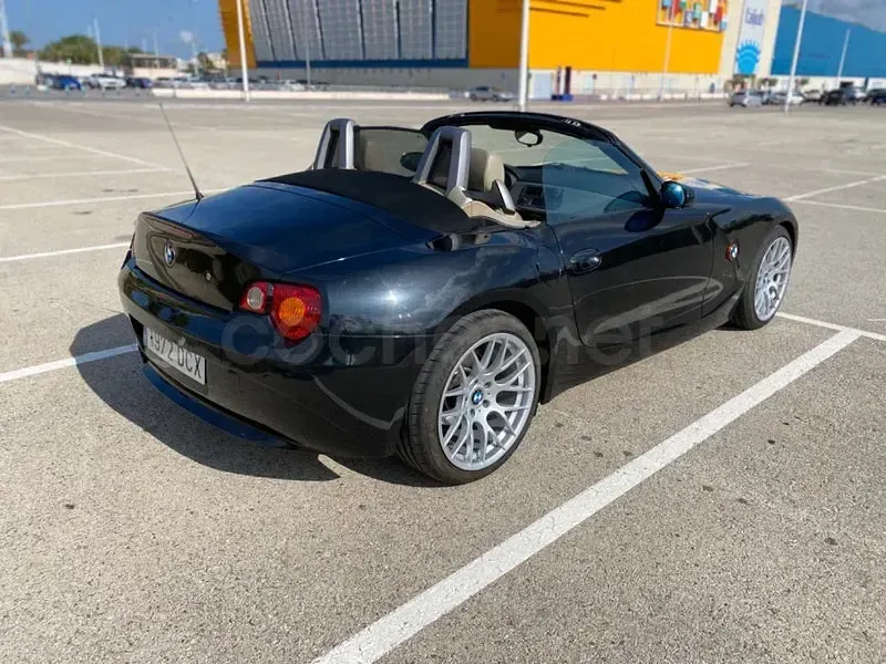 Usado BMW Z4 170 CV (125 kW) 2005 Negro Descapotable