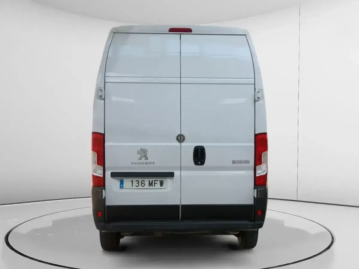 Usado Peugeot Boxer S 141 CV (103 kW) 2023 Blanco Van