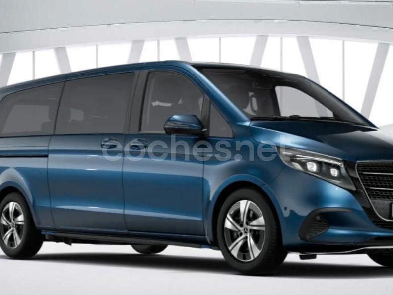 Azul Usado 2024 Mercedes V300 Style Monovolumen | 69.900 € - Imagen 1/4