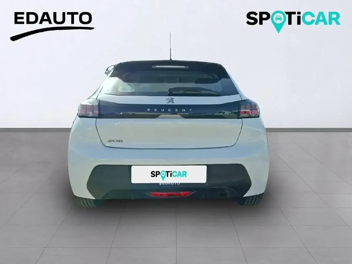 Usado Peugeot 208 Active 100 CV (73 kW) 2023 Blanco Utilitario