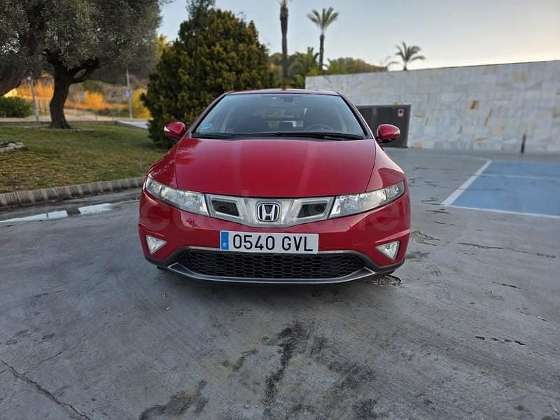 Usado Honda Civic Sport 100 CV (73 kW) 2010 Rojo Berlina
