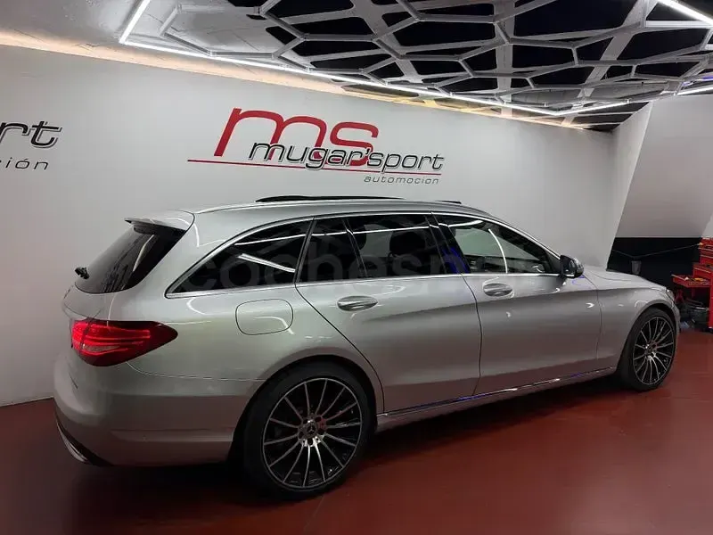 Usado Mercedes C200 136 CV (100 kW) 2016 Gris / plata Berlina