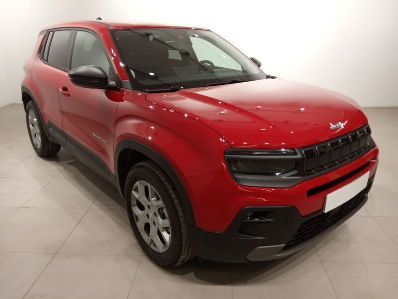 Usado Jeep Avenger Longitude 100 HP (73 kW) 2024 Vermelho SUV