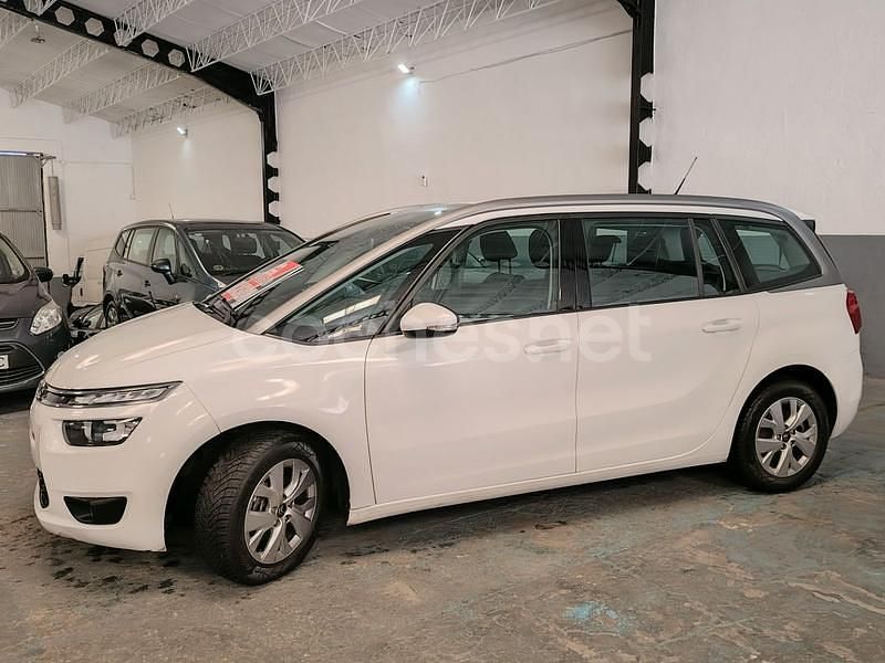 Usado Citroën Grand C4 Picasso Feel 120 CV (88 kW) 2016 Blanco Monovolumen
