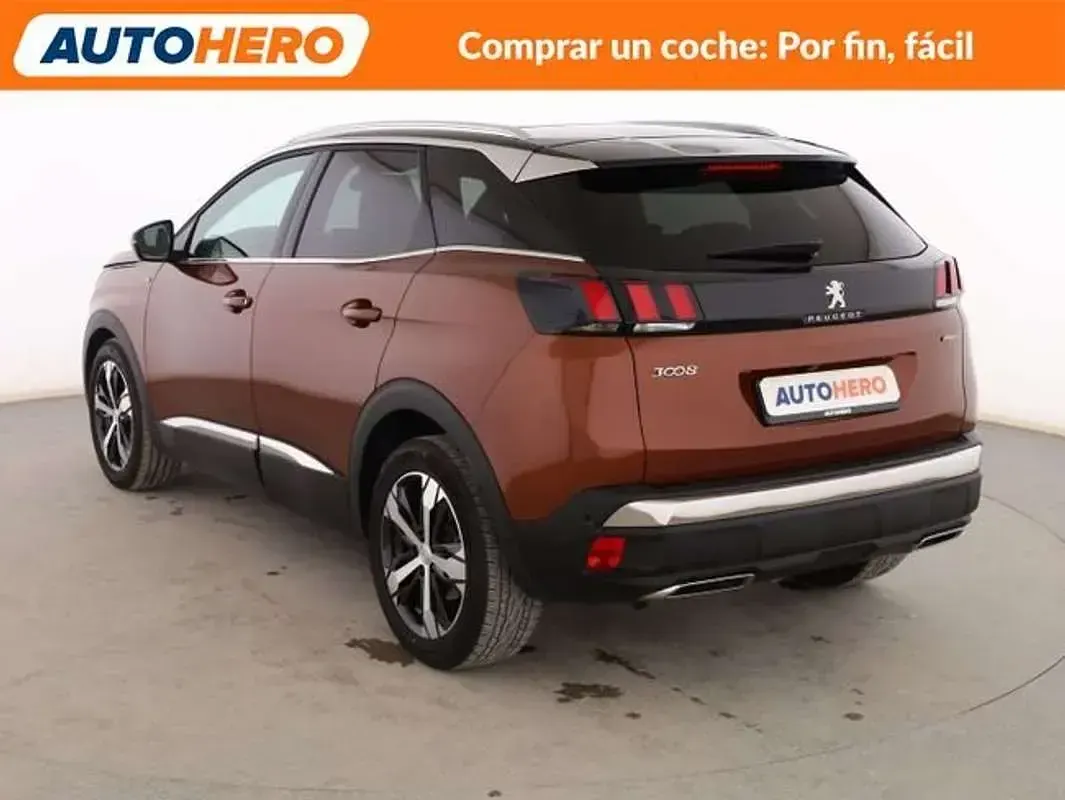 Usado Peugeot 3008 GT-line 165 CV (121 kW) 2017 Marrón SUV