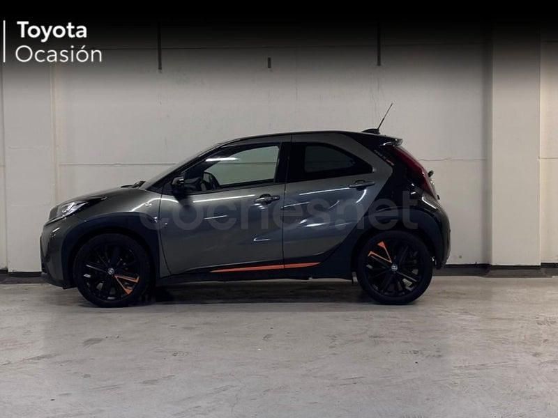 Usado Toyota Aygo X Edition 72 CV (52 kW) 2022 Verde SUV