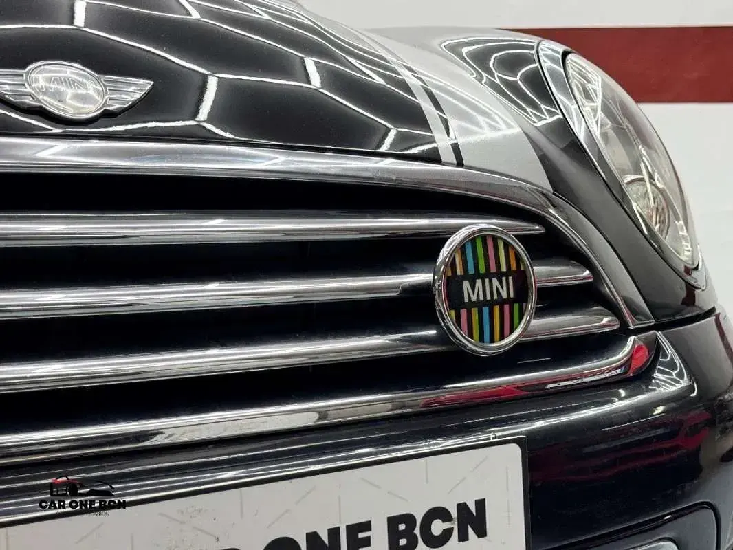 Usado Mini ONE 98 CV (72 kW) 2014 Negro Utilitario