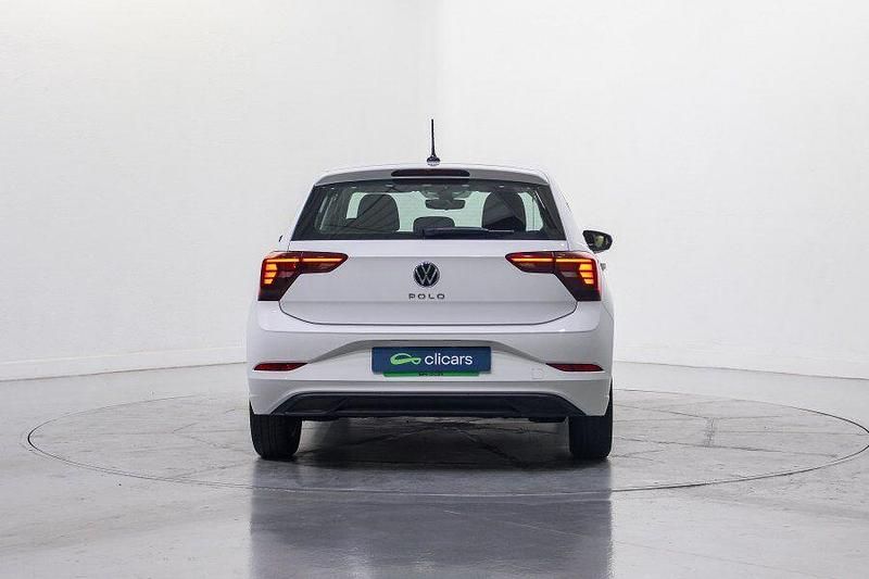 Usado VW Polo Life 95 CV (69 kW) 2022 Blanco Utilitario