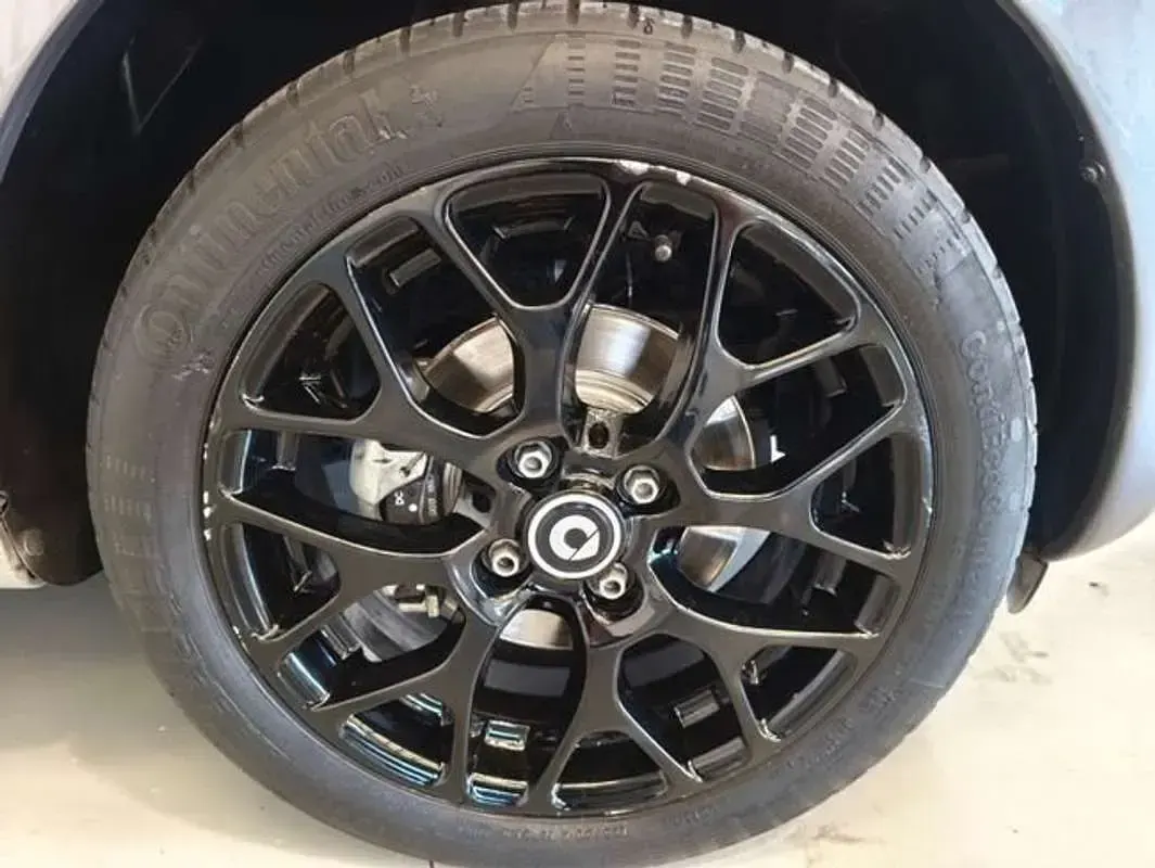 Usado Smart ForFour Electric Drive 60 kW (82 CV) 2019 Gris Utilitario