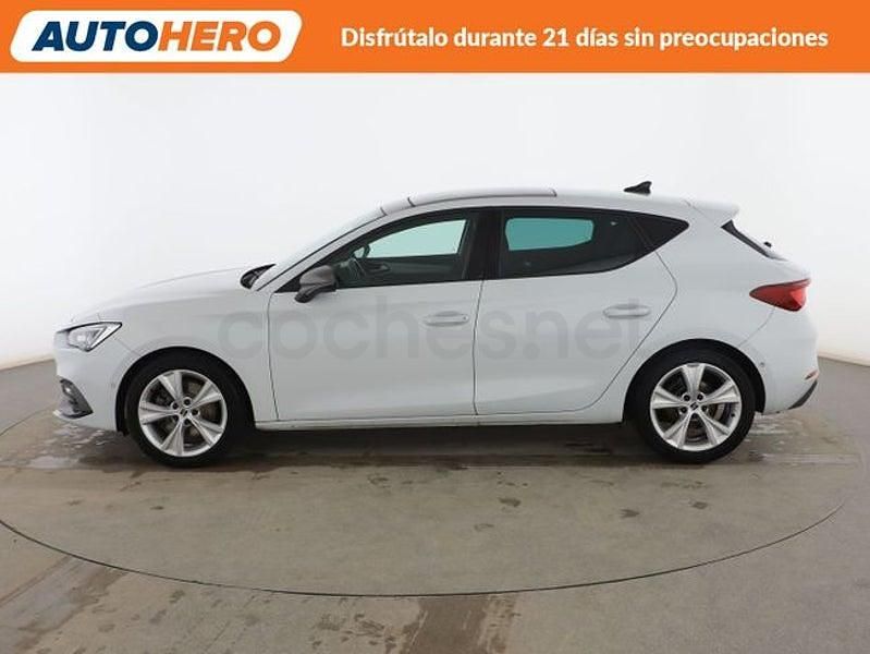 Usado Seat Leon FR 150 CV (110 kW) 2020 Blanco Berlina