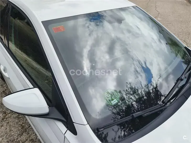 Usado VW Polo Sportline 95 CV (69 kW) 2019 Blanco Utilitario