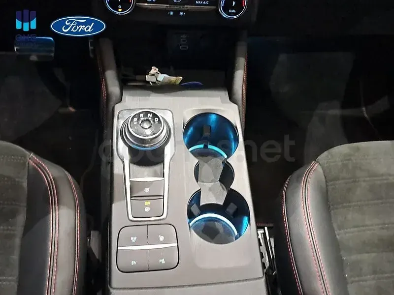 Usado Ford Kuga ST-Line X 225 CV (165 kW) 2023 Azul SUV
