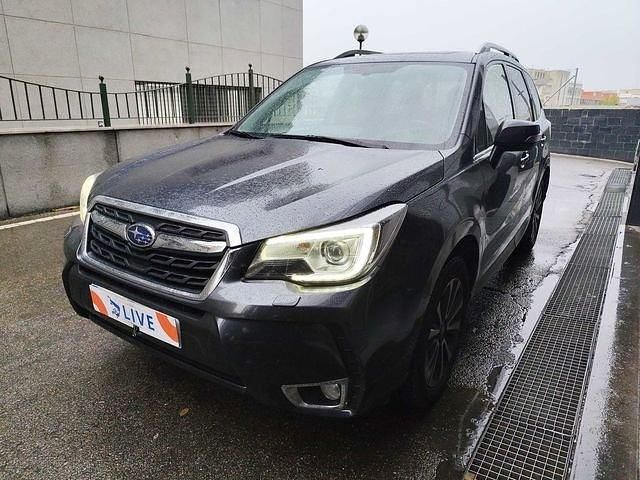 Negro Usado 2018 Subaru Forester SUV | 22.990 € - Imagen 1/4