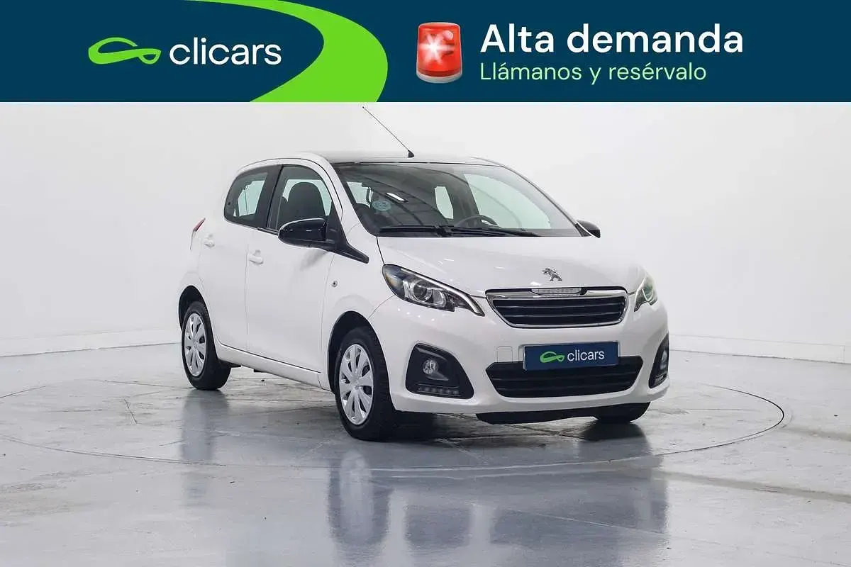 Usado Peugeot 108 Active 72 CV (52 kW) 2019 Blanco Utilitario