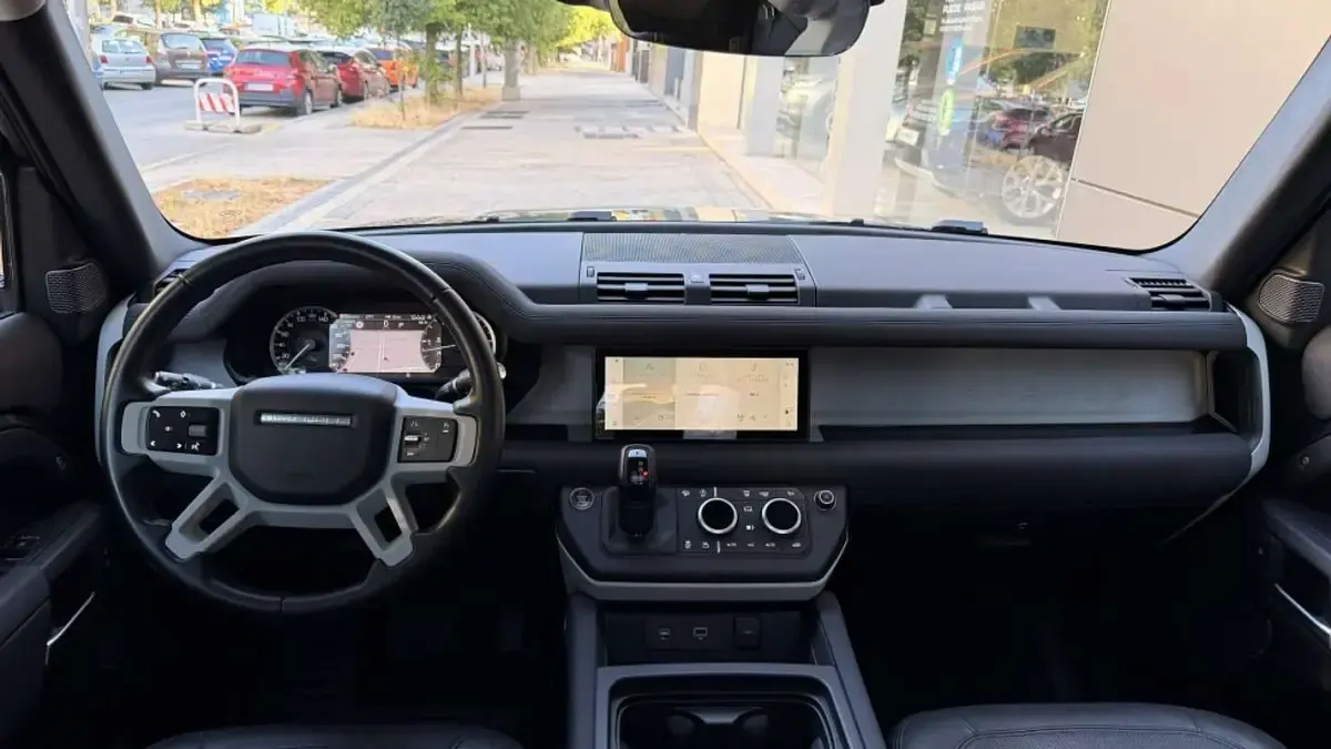 Usado Land Rover Defender S 249 CV (183 kW) 2023 Gris SUV