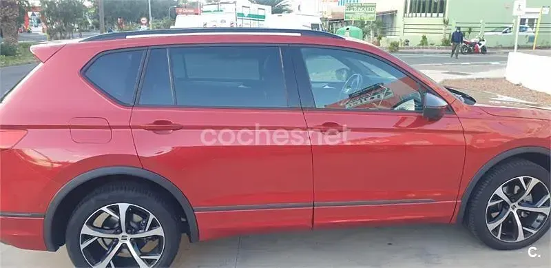Usado Seat Tarraco FR 150 CV (110 kW) 2022 Rojo SUV