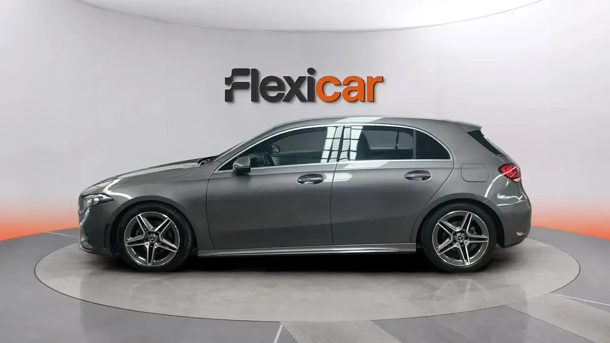 Usado Mercedes A200 150 CV (110 kW) 2020 Gris Berlina