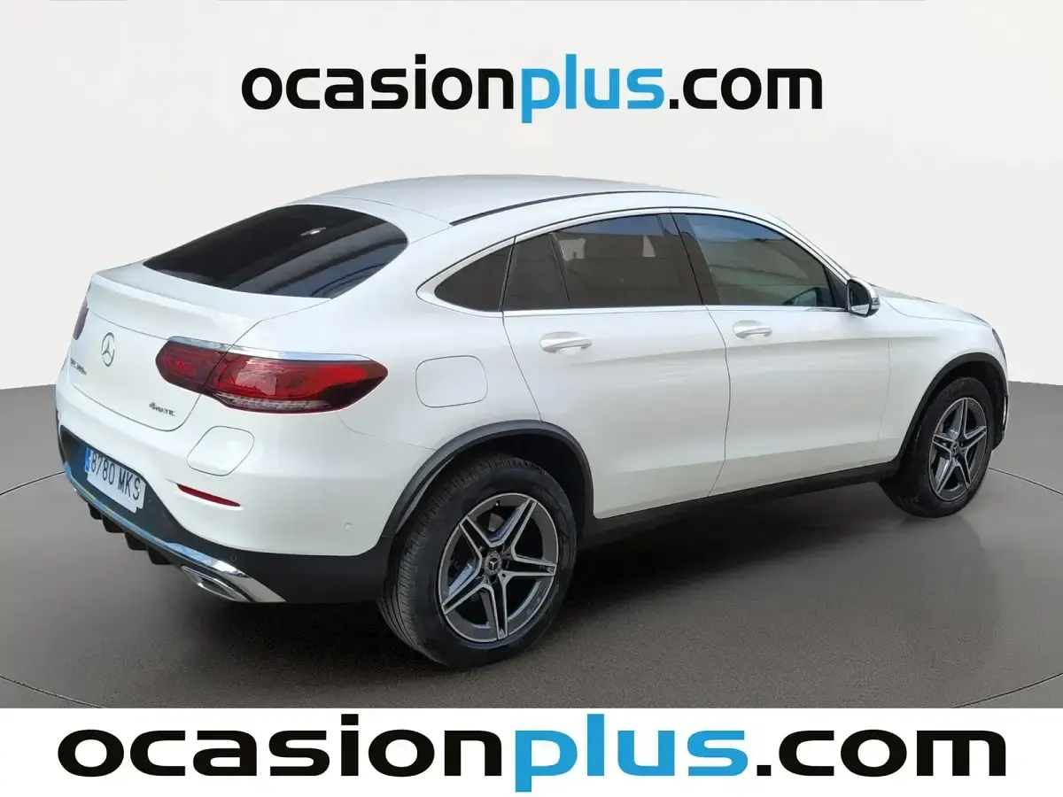 Usado Mercedes GLC300e 320 CV (235 kW) 2023 Blanco SUV