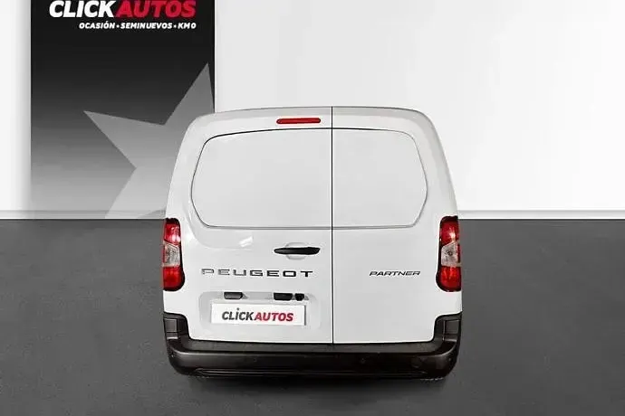 Usado Peugeot Partner 100 CV (73 kW) 2024 Monovolumen