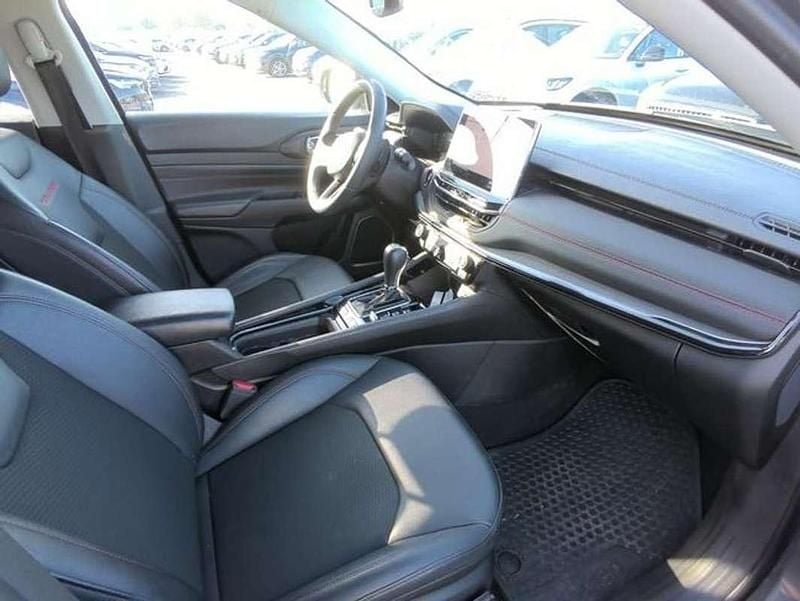 Usado Jeep Compass Trailhawk 241 CV (177 kW) 2023 Gris SUV