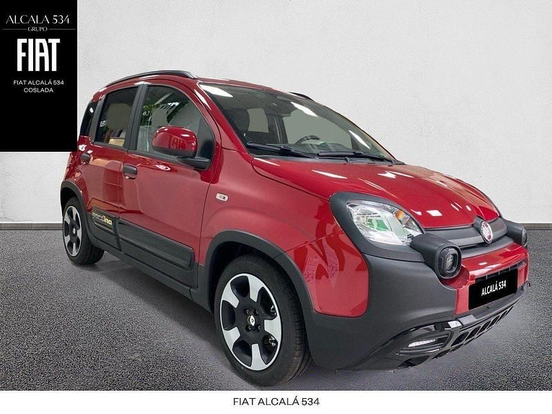 Nuevo Fiat Panda Cross Cross 65 CV (47 kW) 2026 Rojo Utilitario