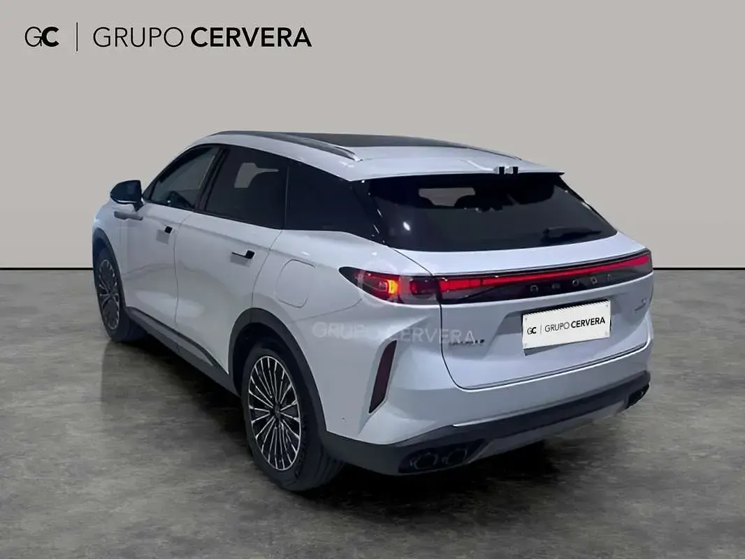 Nuevo Omoda 9 537 CV (394 kW) 2025 Blanco SUV