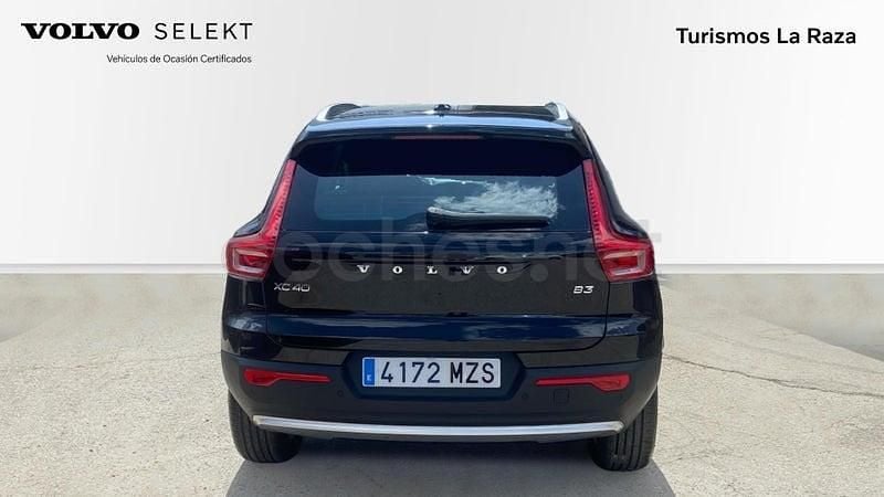 Nuevo Volvo XC40 Core 163 CV (119 kW) 2025 Negro SUV