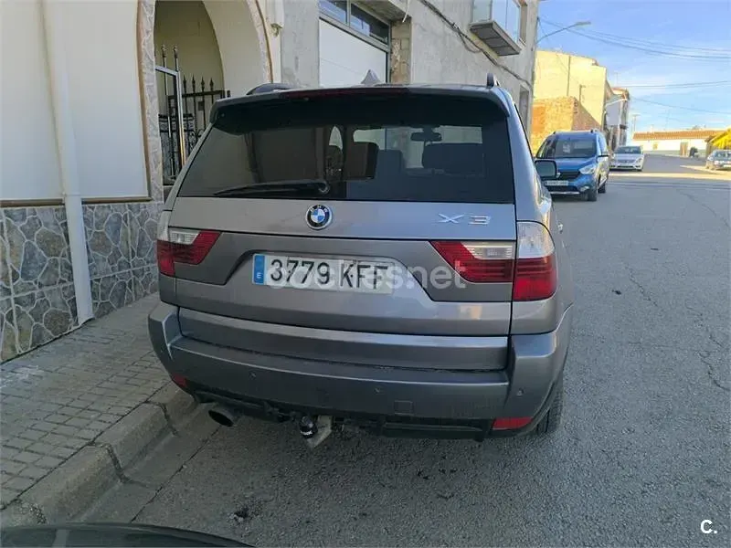 Usado BMW X3 177 CV (130 kW) 2010 Gris / plata SUV