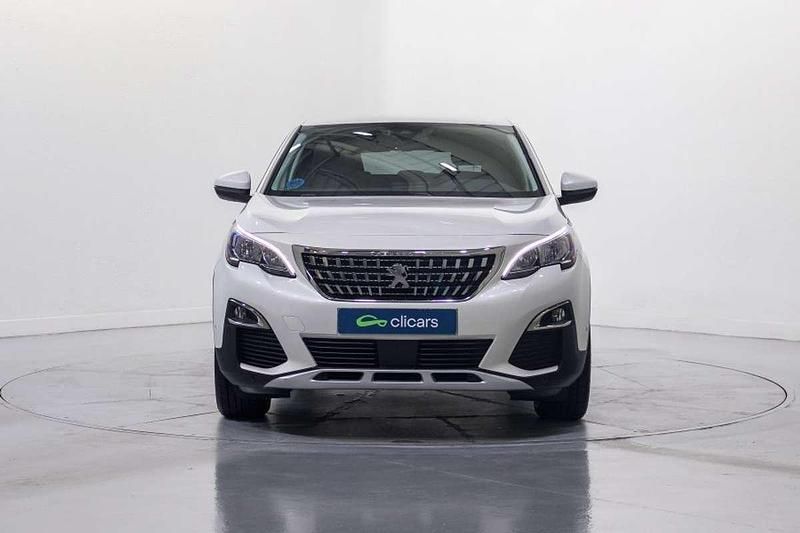 Usado Peugeot 3008 Allure 179 CV (131 kW) 2020 Blanco SUV